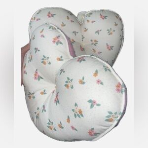 Floral Heart-Shaped Pillow 2pc set - BRAND NEW